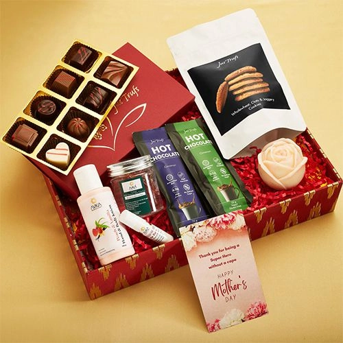 Moms Chocolate and Pamper Hamper
