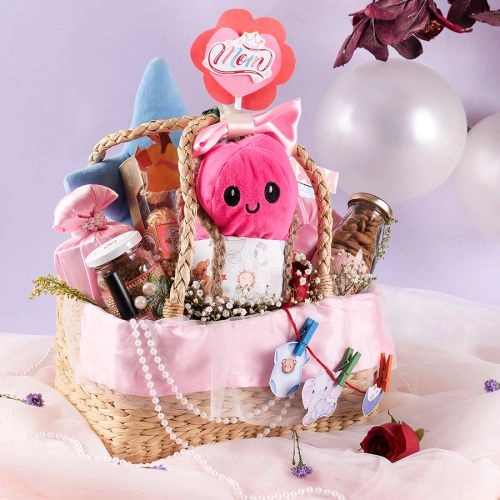 Thoughtful Treats for the Mom to Be