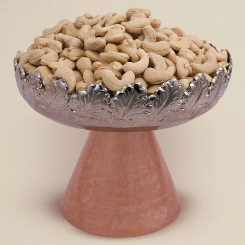 Elegant Resin Bowl with Cashews