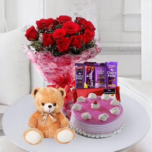 Delicious Cake with Chocolates, Teddy n Flowers for Birthday to Pune | Free  Shipping