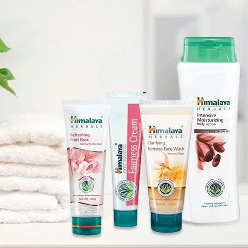 Deliver Himalaya Fairness Gift Hamper for Women