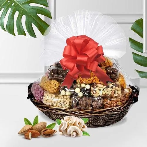 Tasty Assorted Dry Fruits Gift Basket