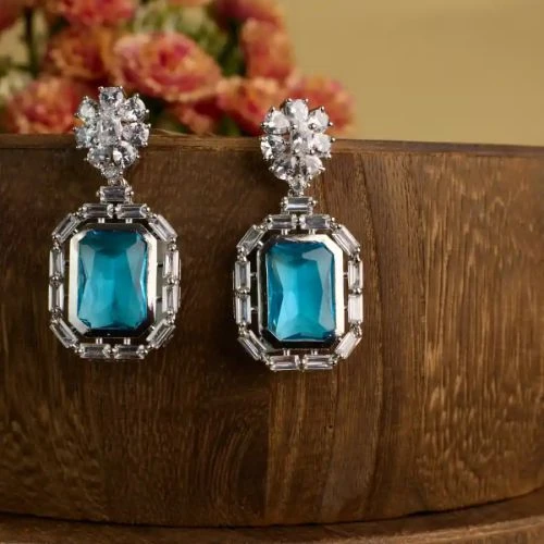 Eye Catching Emerald