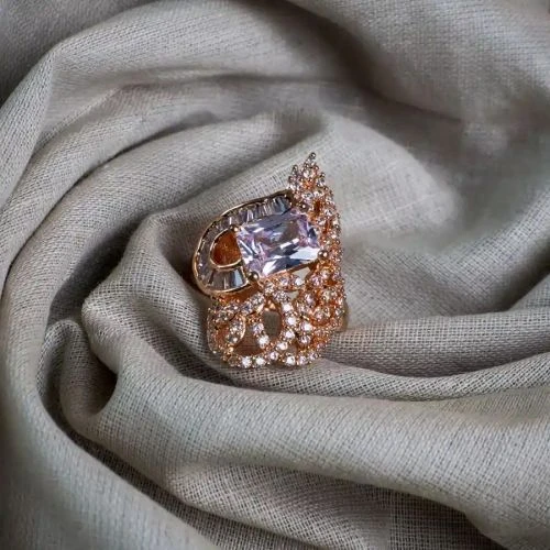 Eye Cathcing Emerald