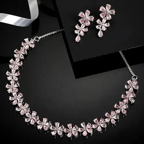 Magnificent AD Jewellery Set